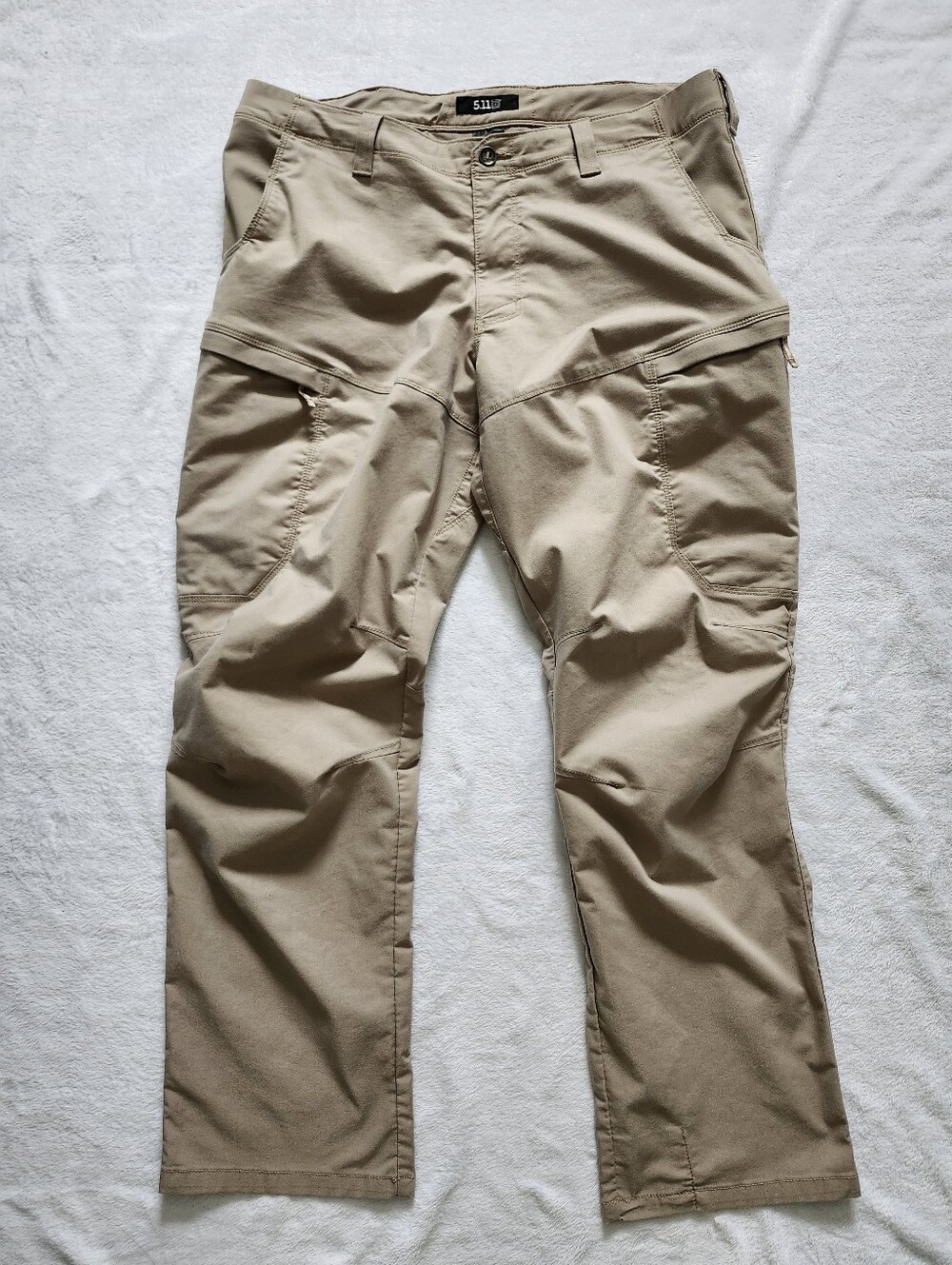 5.11 Tactical Apex Pants - Men’s 40x32 Khaki Tan Cargo Combat Trousers